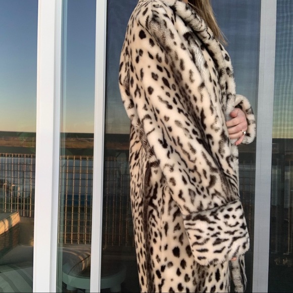 Vintage Leopard Faux Fur Teddy Oversized Jacket - Picture 14 of 16